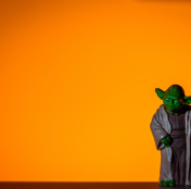 action figure do mestre yoda